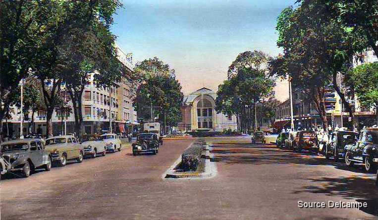 Indochine Saigon Boulevard Bonard.jpg